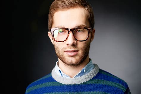 glasses for oval face men|fashionable eyeglasses for oval faces.